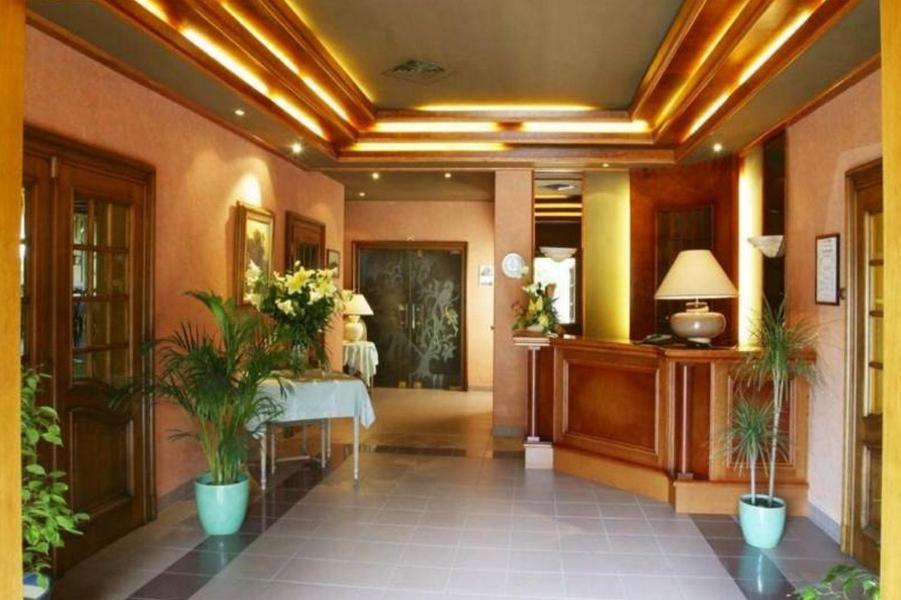 Restaurant A L'Aigle Hotel Wimmenau Bagian luar foto